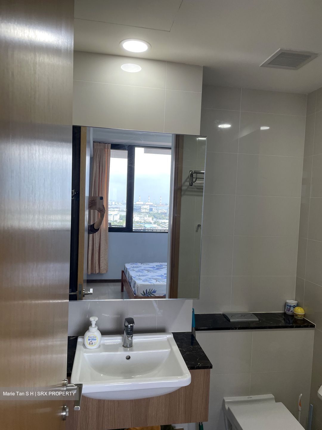 The Trilinq (D5), Condominium #555011581